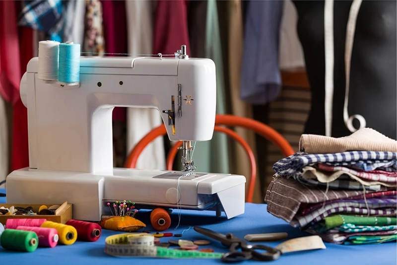 סטייל בגיל הזהב – אופנה שהיא חופש, לא מגבלה